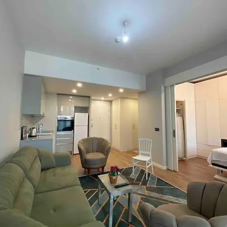 Toya Next Apartment